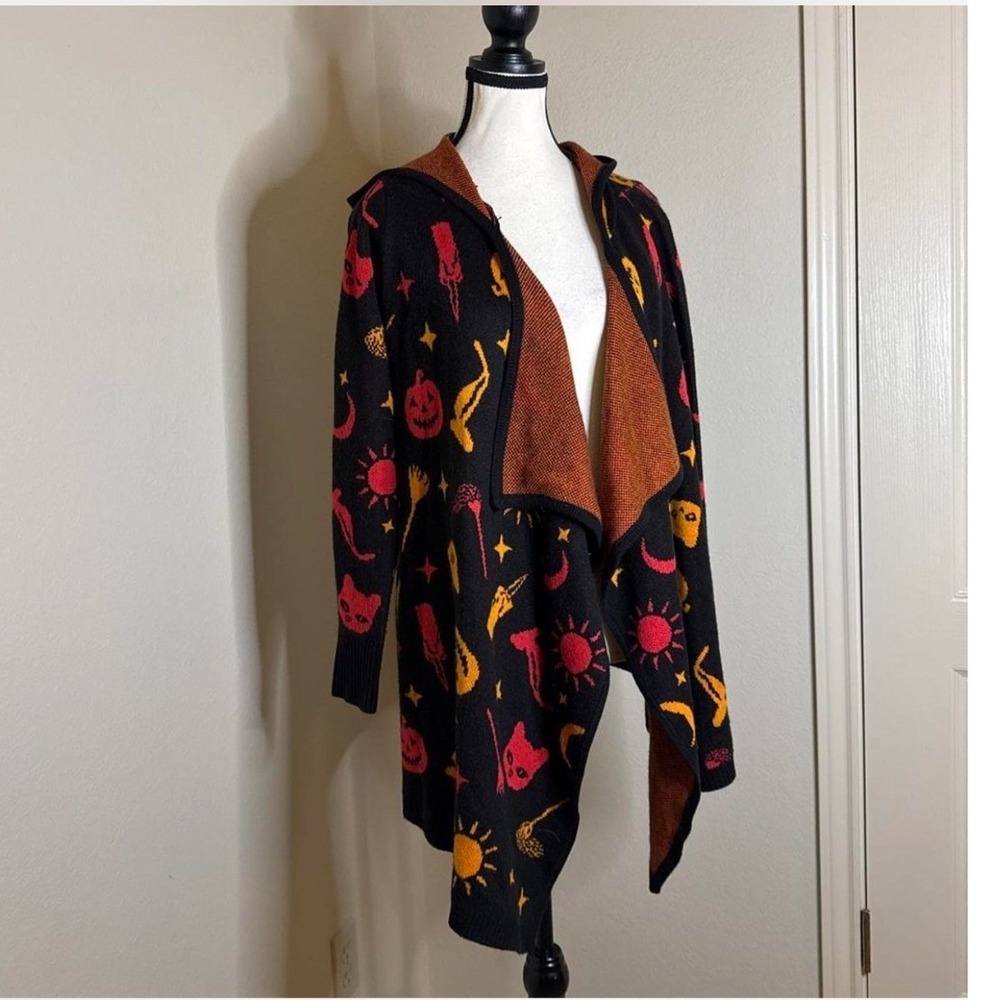 Her Universe Disney Hocus Pocus Dani Hooded Women's Cardigan Sz M Halloween NWOT
